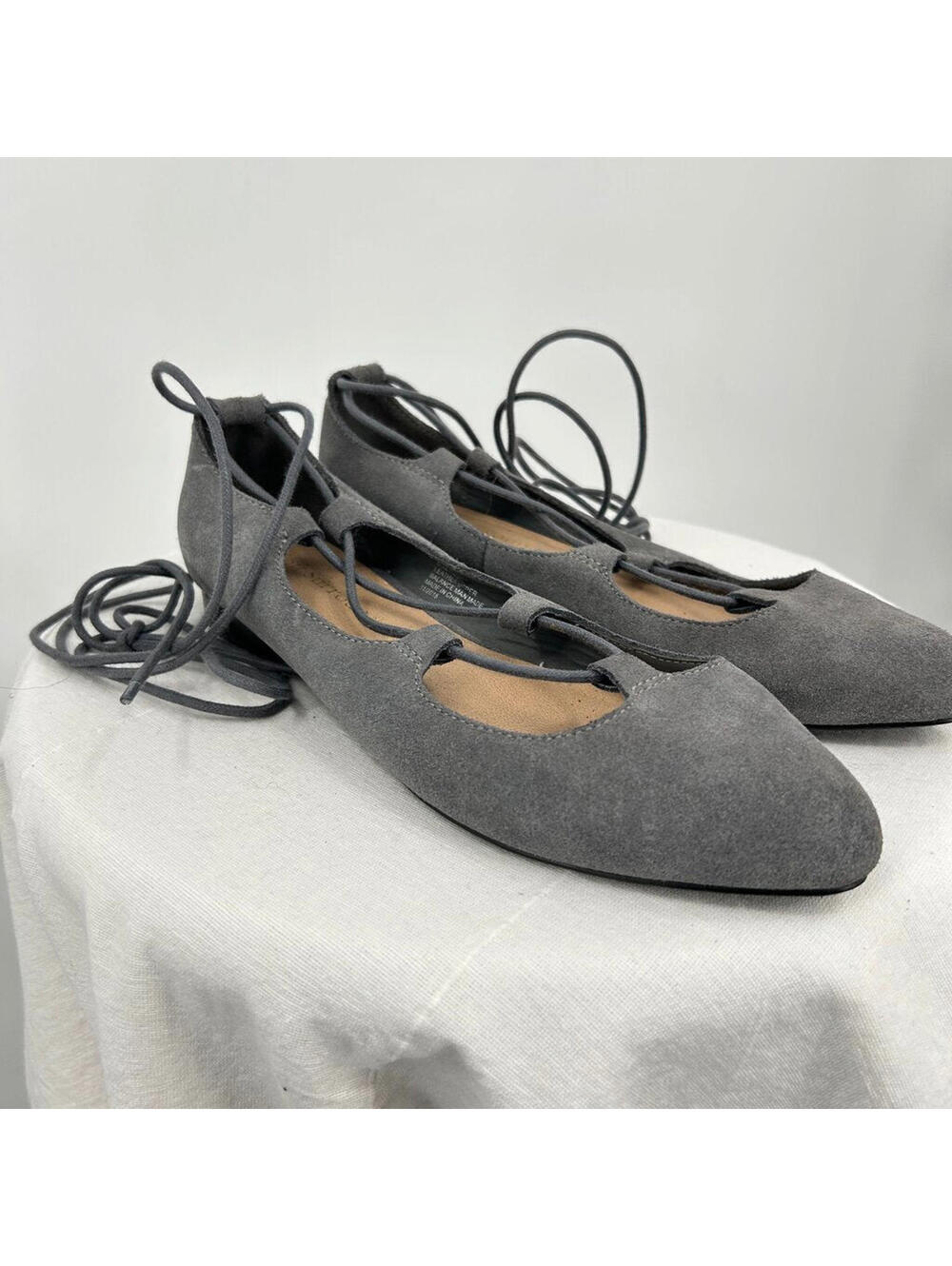 Women's Soft Surroundings Anna Gray Lace Up Suede Ballet Flats 7.5